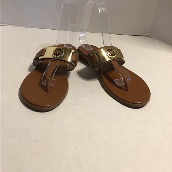 Michael Kors Women’s Thong Flat Sandals - Picture 2 of 10